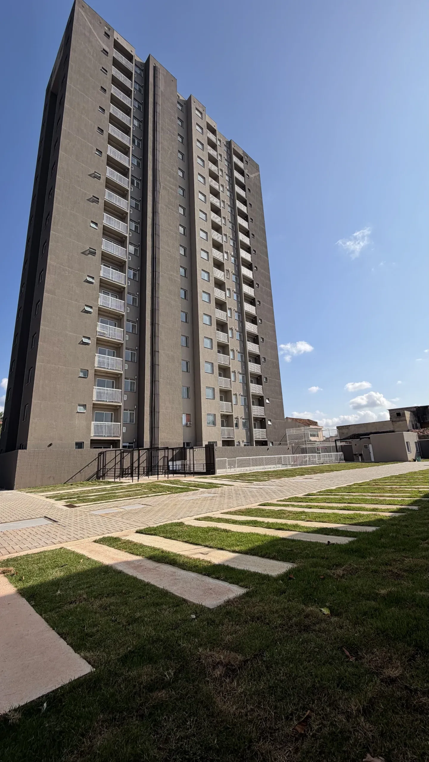 Madri Residencial Clube — Rocha Miranda
